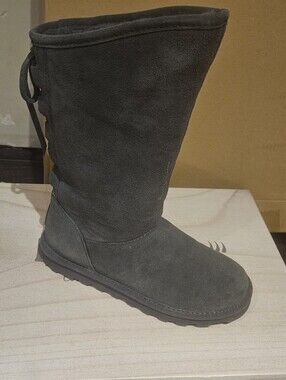 BearPaw Women's Gray Suede Mid-Calf Lace-Back Winter Boot